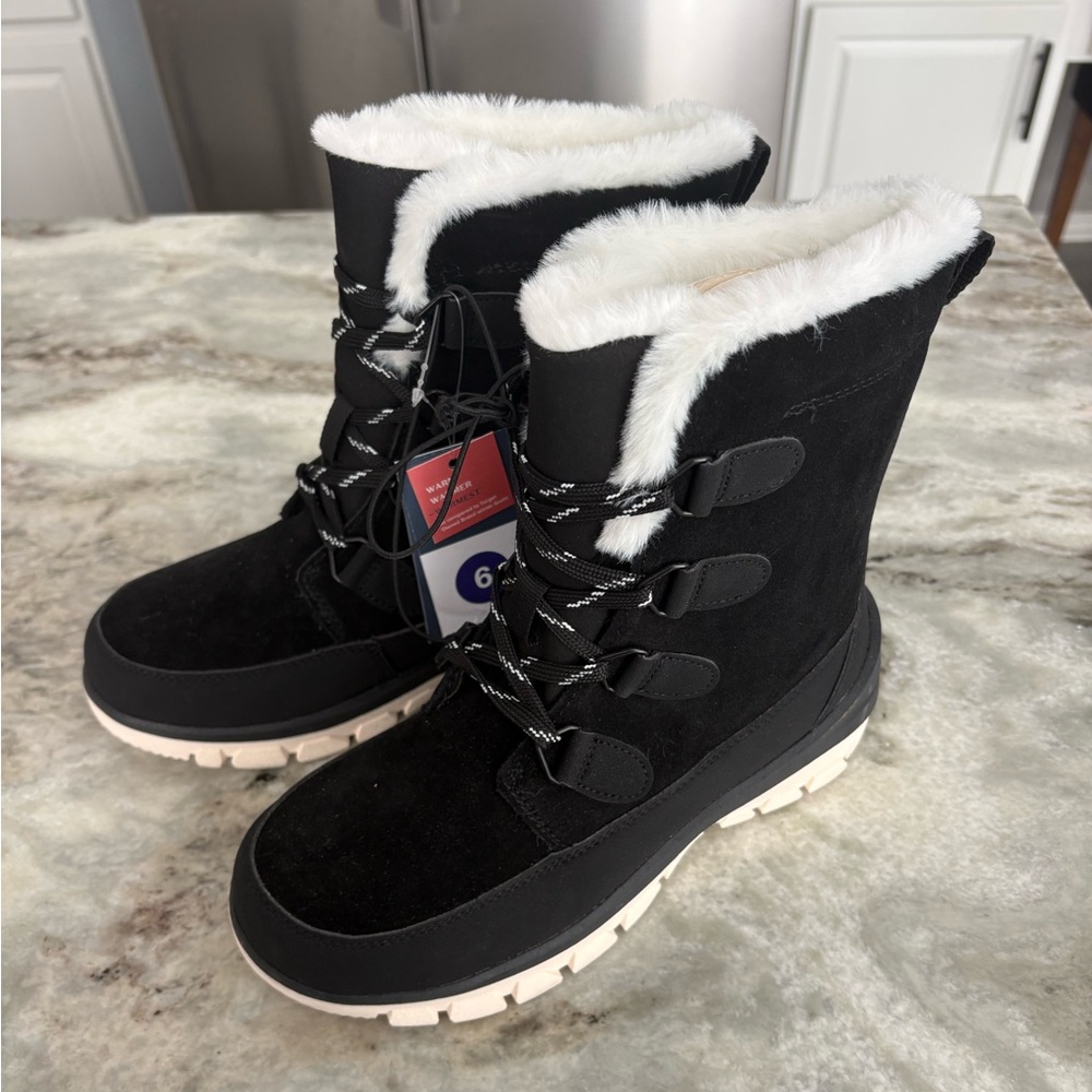 NWT Women’s Universal Thread Corie Memory Foam Boots, Size 6, Black, faux fur